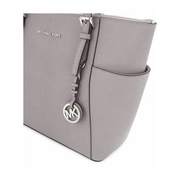 Michael Kors Grey Jet Set Top Zip Tote - Picture 3 of 4